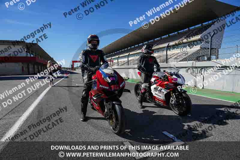 motorbikes;no limits;peter wileman photography;portimao;portugal;trackday digital images